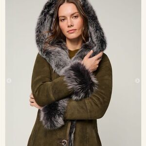 Overland: Olive Green Leather Jacket with Fur Trim